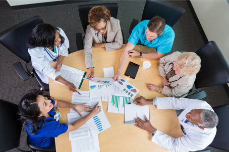 How Many People Can Apply for an E-2 Visa under One Company?
